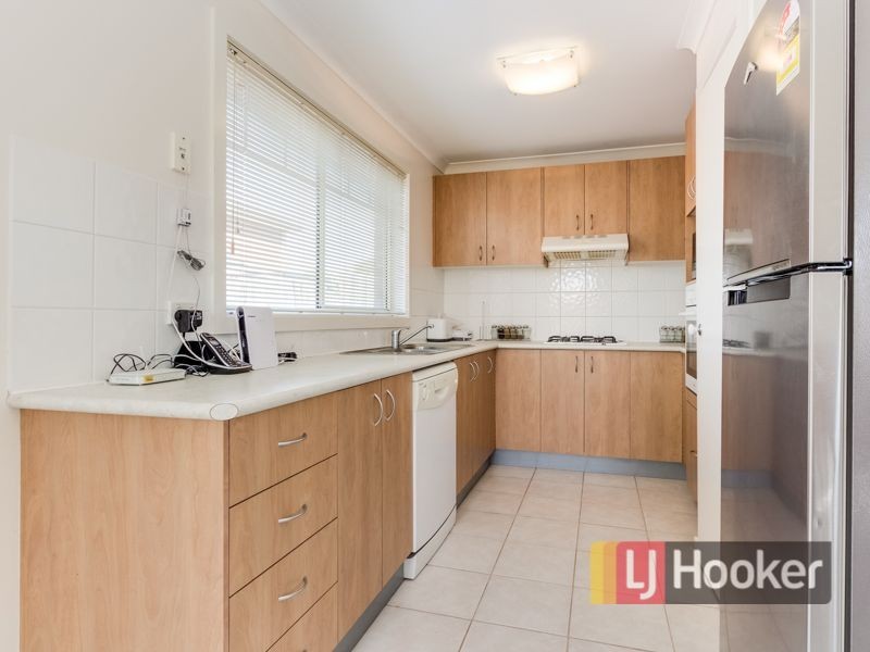 32/4 Paydon Way, Hampton Park VIC 3976