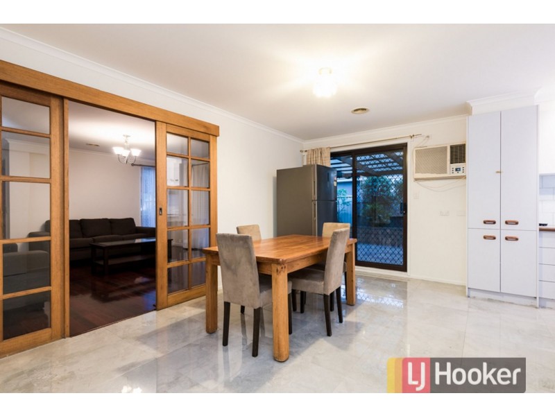 5 Joel Way, Hampton Park VIC 3976
