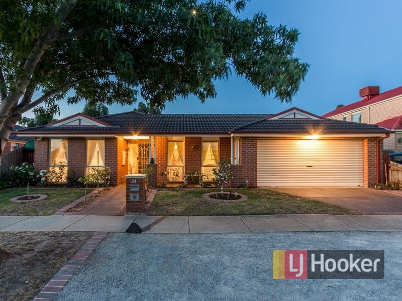 24 Drummer Lane, Narre Warren VIC 3805
