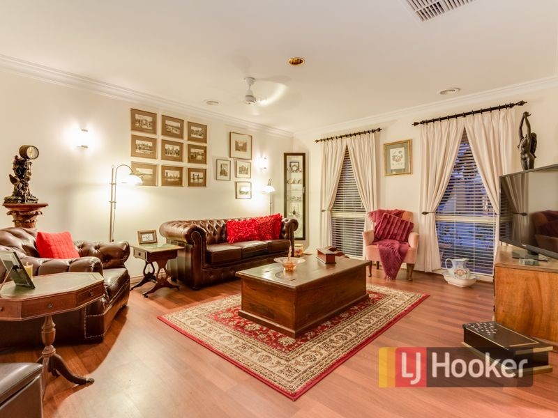 24 Drummer Lane, Narre Warren VIC 3805