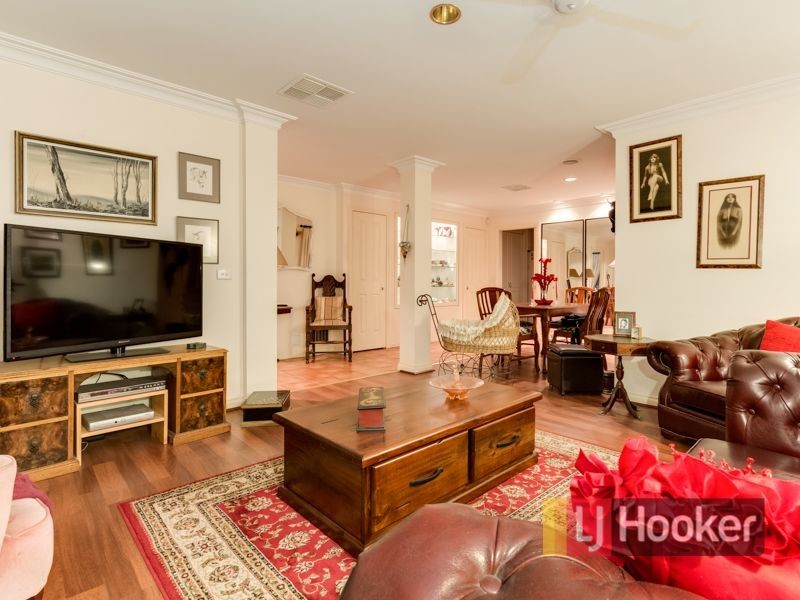 24 Drummer Lane, Narre Warren VIC 3805