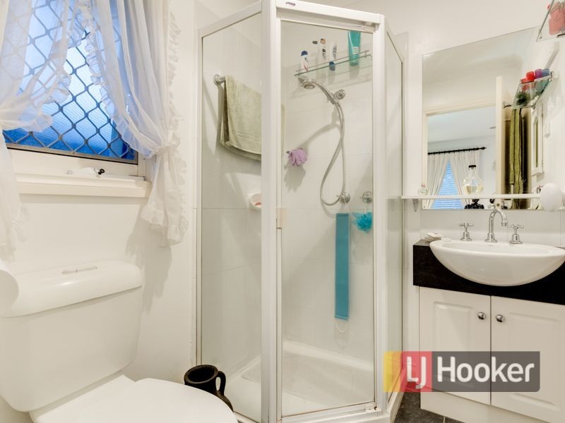 24 Drummer Lane, Narre Warren VIC 3805