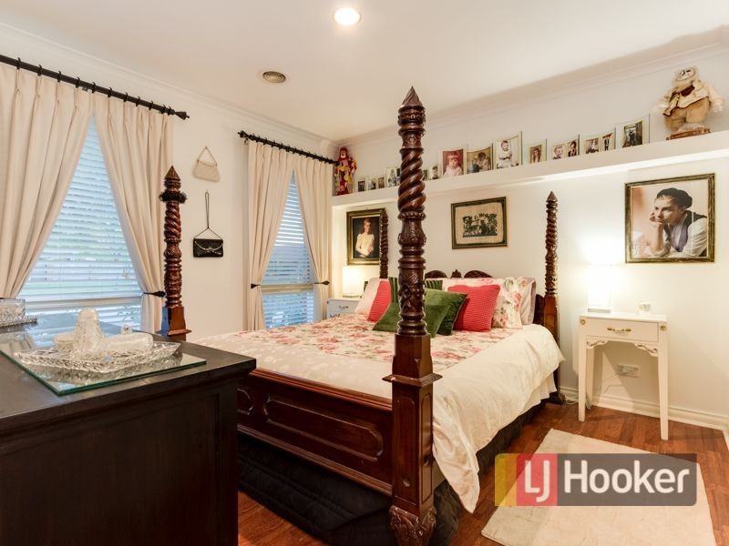 24 Drummer Lane, Narre Warren VIC 3805