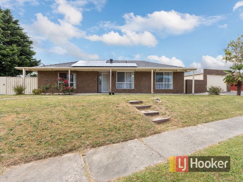 31 Greenvalley Crescent, Hampton Park VIC 3976