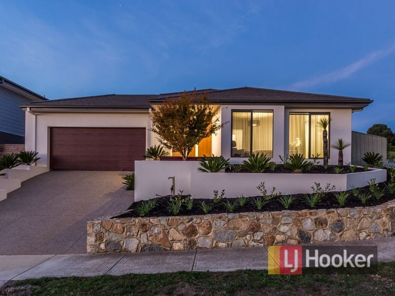 28 Bushlark Drive, Berwick VIC 3806