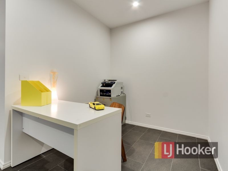 28 Bushlark Drive, Berwick VIC 3806