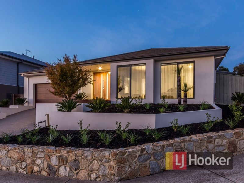 28 Bushlark Drive, Berwick VIC 3806
