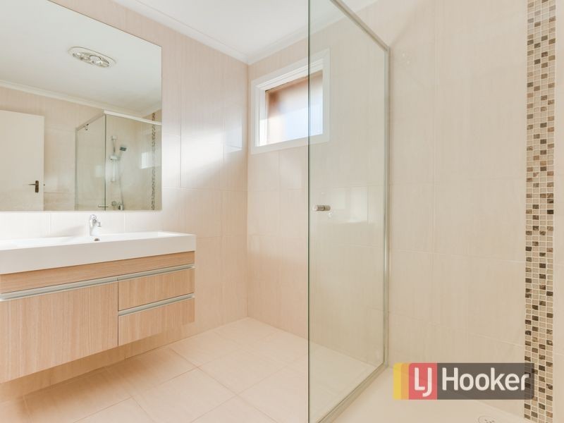 3/8 Kendra Place, Keysborough VIC 3173