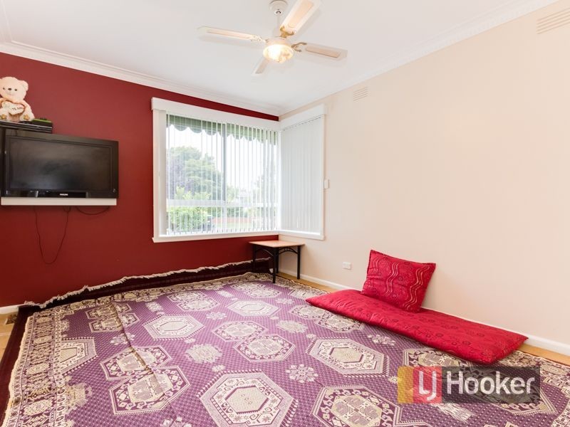 16 Bess Court, Dandenong VIC 3175