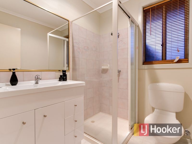52 Justin Circuit, Hampton Park VIC 3976