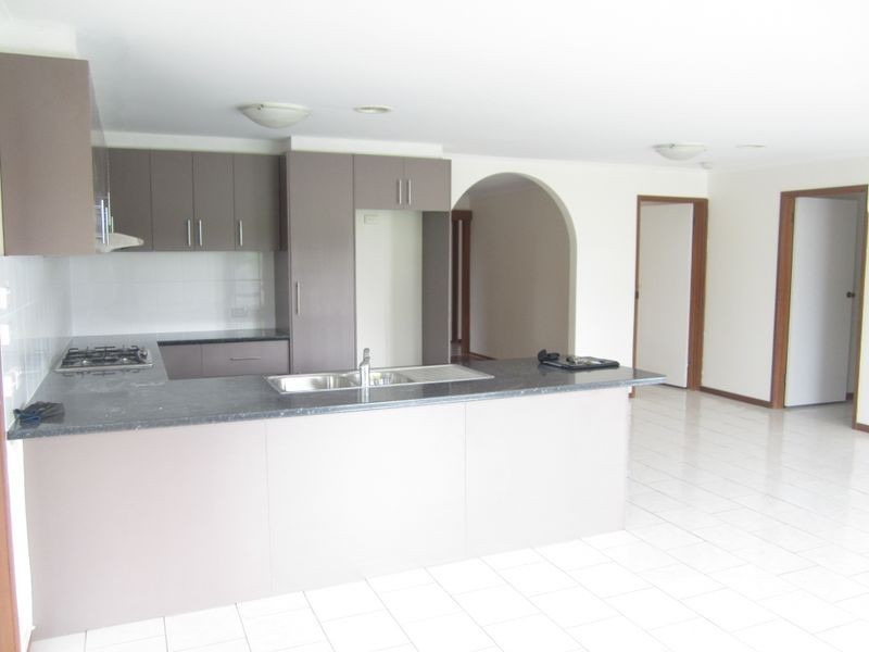 123 Hallam Road, Hampton Park VIC 3976