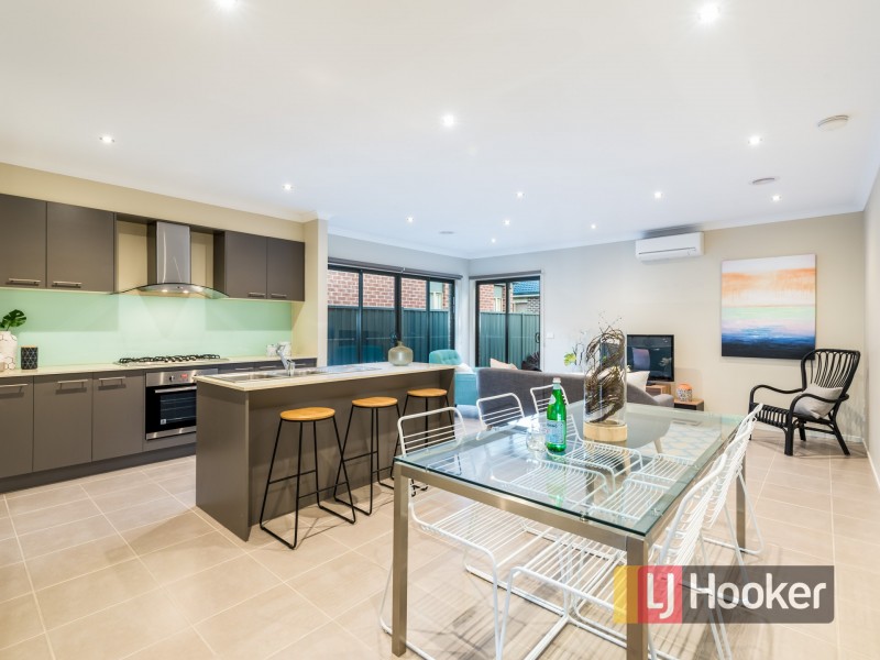 56 Pine Park Drive, Wollert VIC 3750