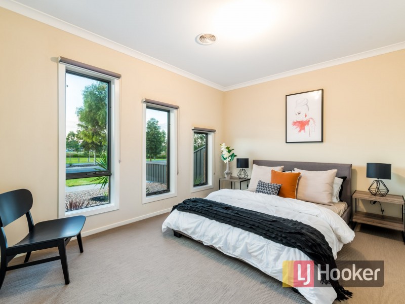 56 Pine Park Drive, Wollert VIC 3750