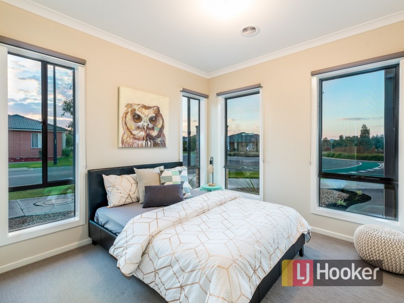 56 Pine Park Drive, Wollert VIC 3750