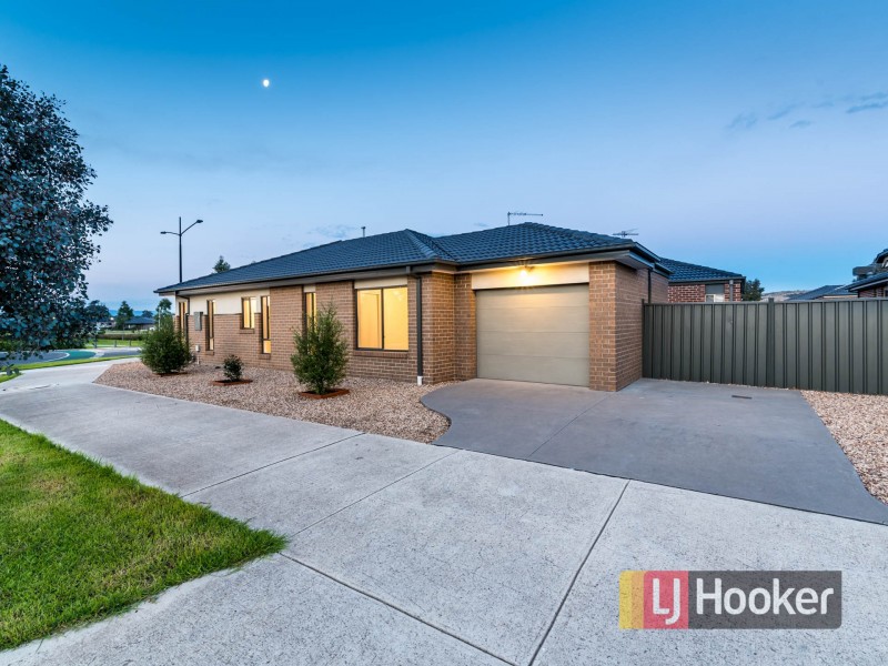 56 Pine Park Drive, Wollert VIC 3750