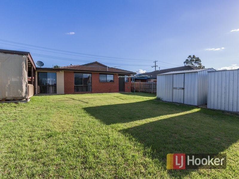 41 Edeys Run, Hampton Park VIC 3976