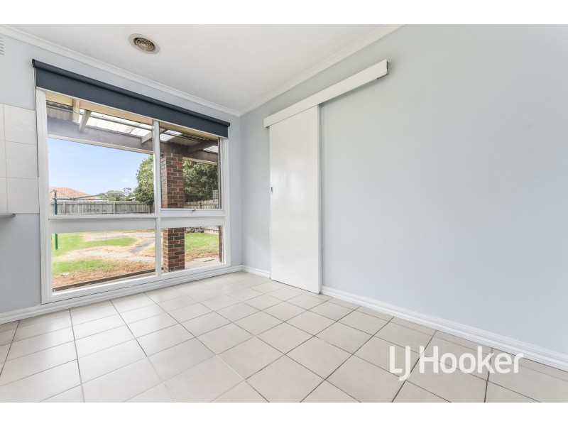 26 McLaren Drive, Cranbourne VIC 3977