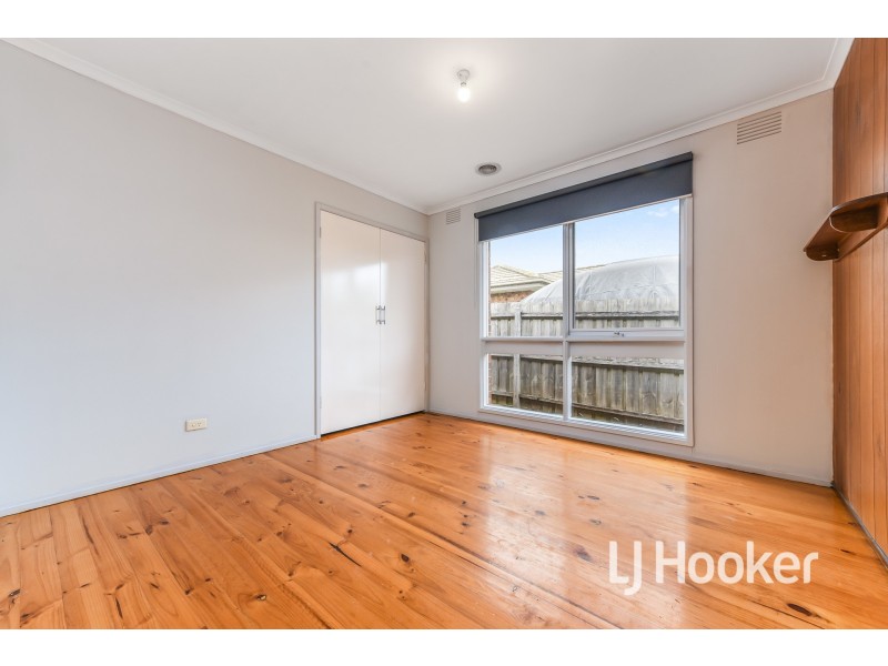 26 McLaren Drive, Cranbourne VIC 3977