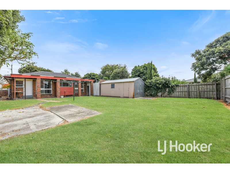 26 McLaren Drive, Cranbourne VIC 3977