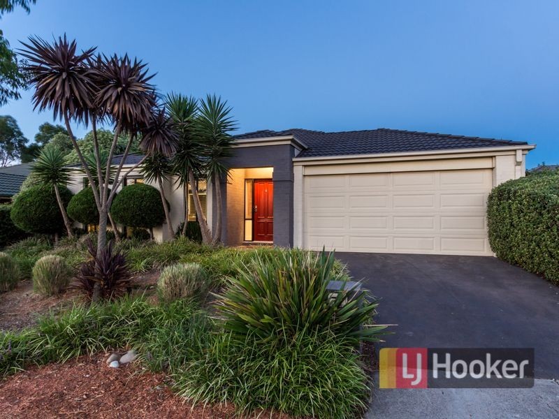 6 Sugarbush Drive, Lynbrook VIC 3975