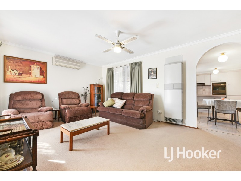 44 Fordholm Road, Hampton Park VIC 3976