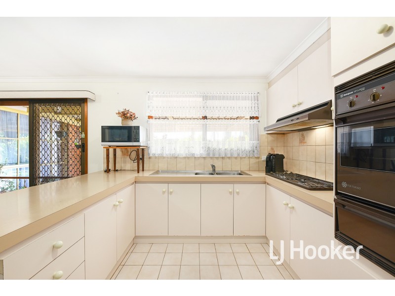 44 Fordholm Road, Hampton Park VIC 3976