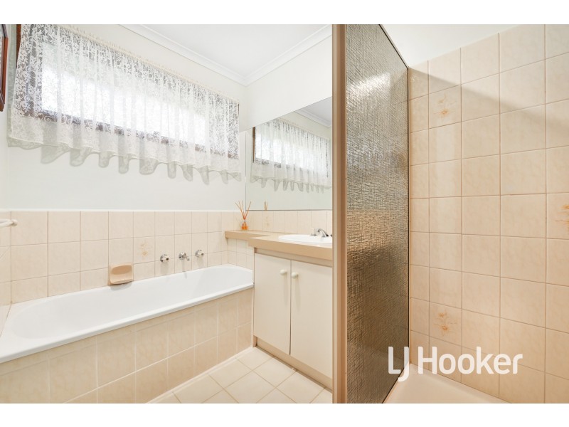 44 Fordholm Road, Hampton Park VIC 3976