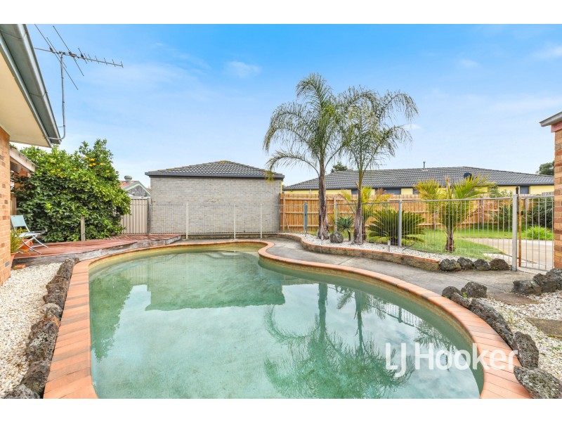 3 Sunrise Court, Hampton Park VIC 3976