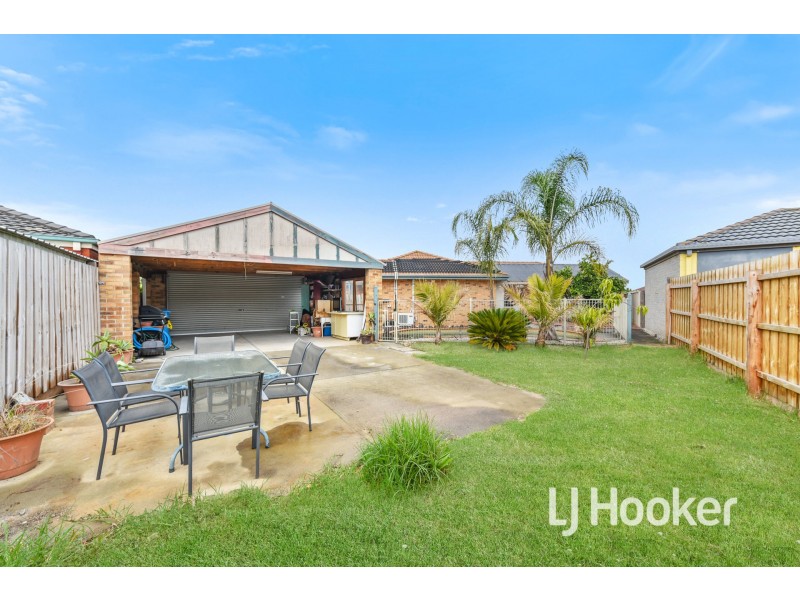 3 Sunrise Court, Hampton Park VIC 3976