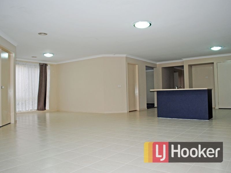 34 Franklin Parade, Lynbrook VIC 3975