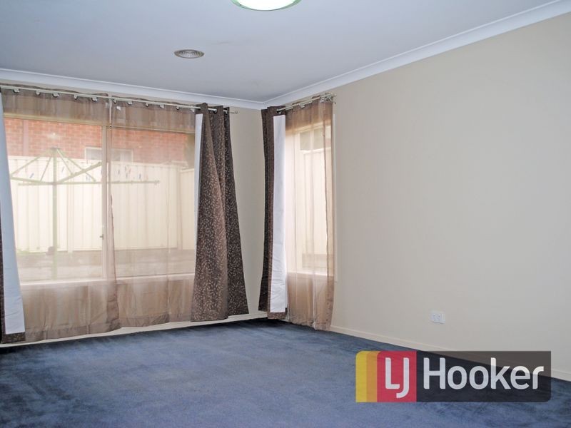 34 Franklin Parade, Lynbrook VIC 3975