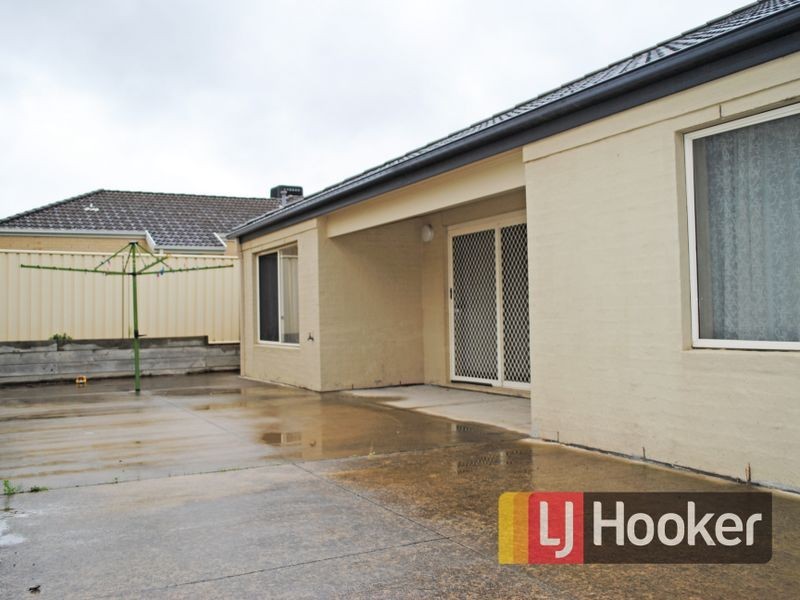 34 Franklin Parade, Lynbrook VIC 3975