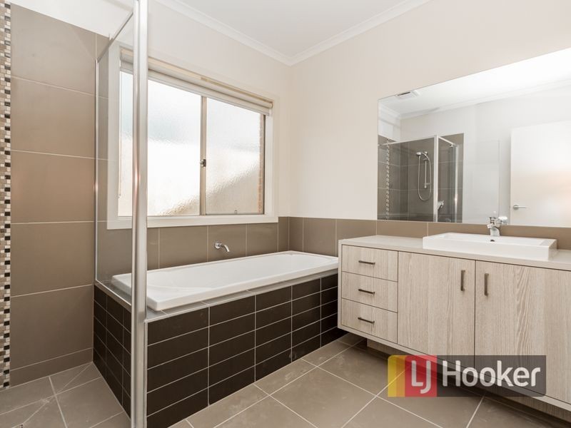 Lot 4 Fiorelli Boulevard, Cranbourne East VIC 3977