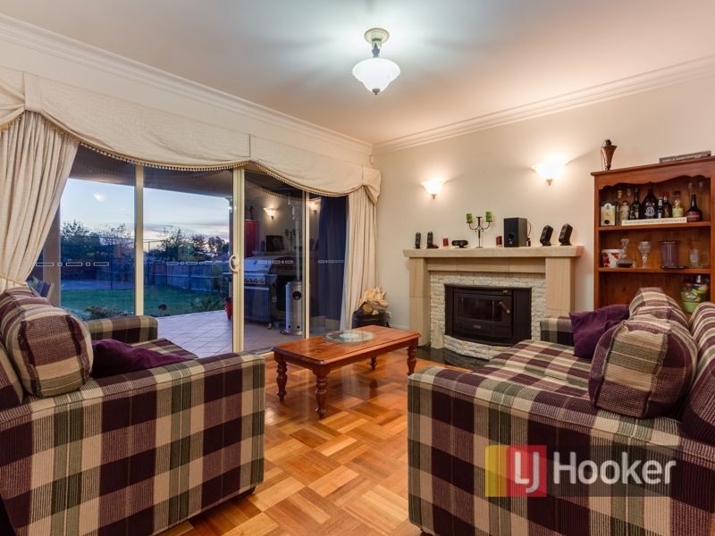 91 Crawley Road, Narre Warren North VIC 3804