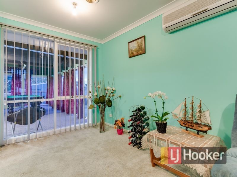13 Jessica Drive, Hampton Park VIC 3976