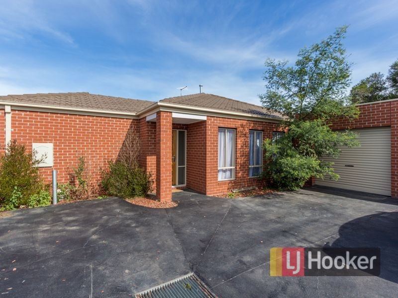 2/78 Warana Drive, Hampton Park VIC 3976