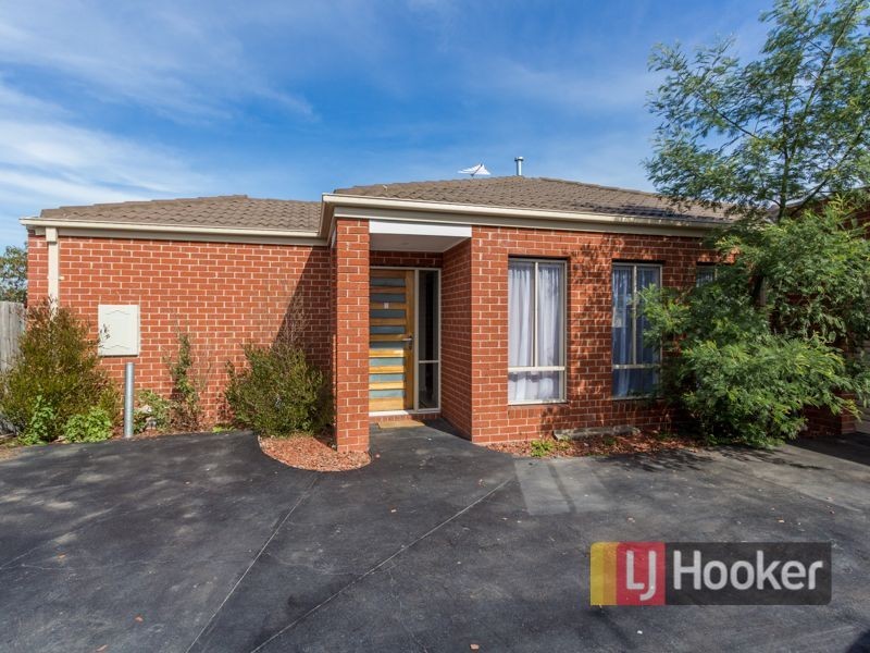 2/78 Warana Drive, Hampton Park VIC 3976