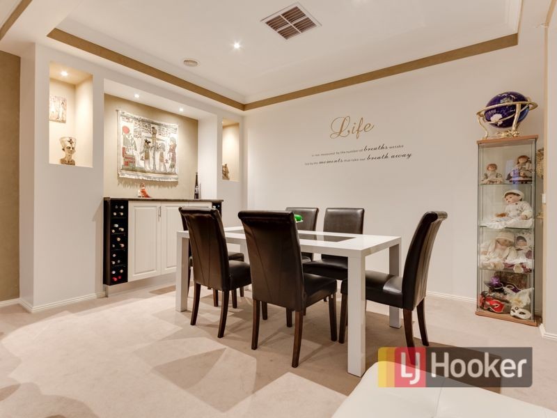 10 Cobalt Court, Pakenham VIC 3810