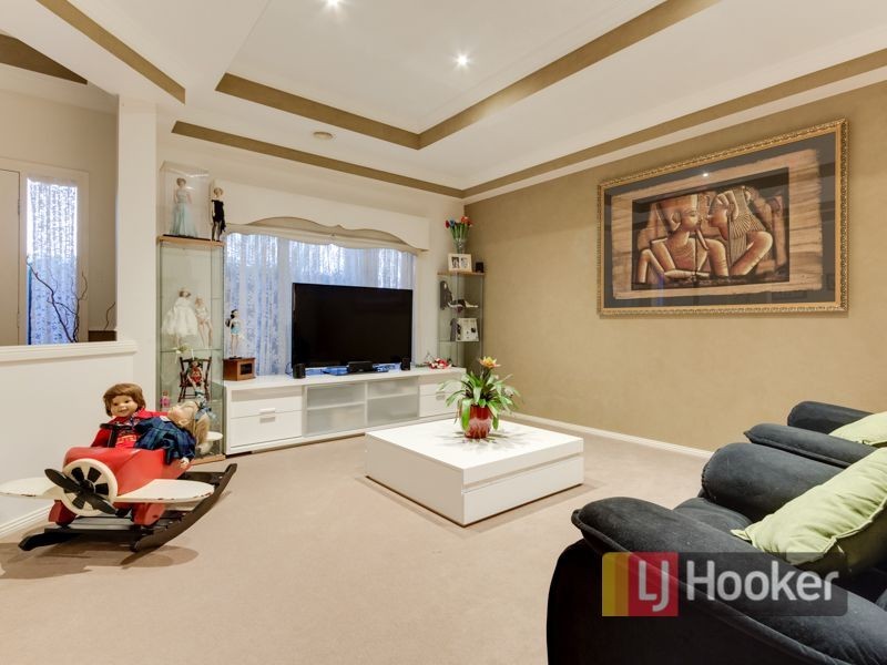 10 Cobalt Court, Pakenham VIC 3810