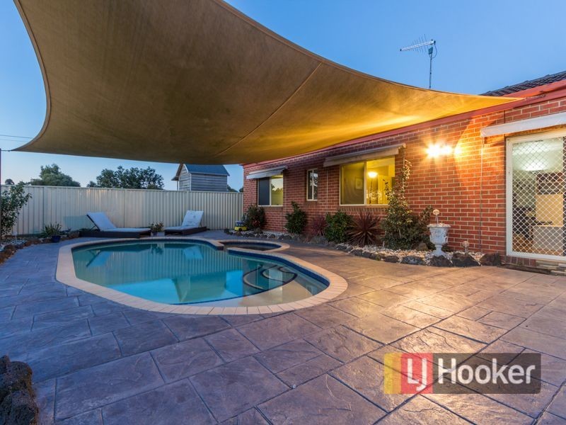 10 Cobalt Court, Pakenham VIC 3810