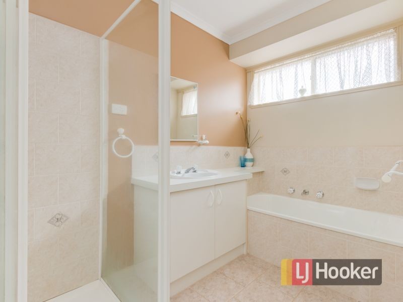 62 The Parkway, Hampton Park VIC 3976