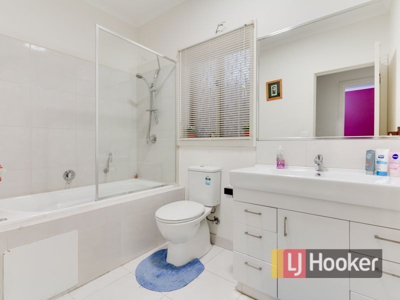 15/66 Hallam Road, Hampton Park VIC 3976