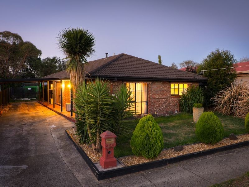 1/57 Warana Drive, Hampton Park VIC 3976