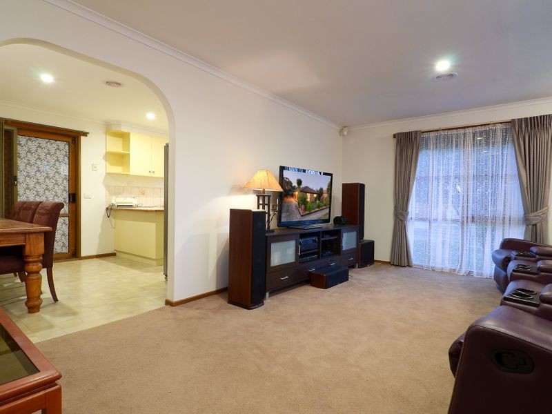 1/57 Warana Drive, Hampton Park VIC 3976