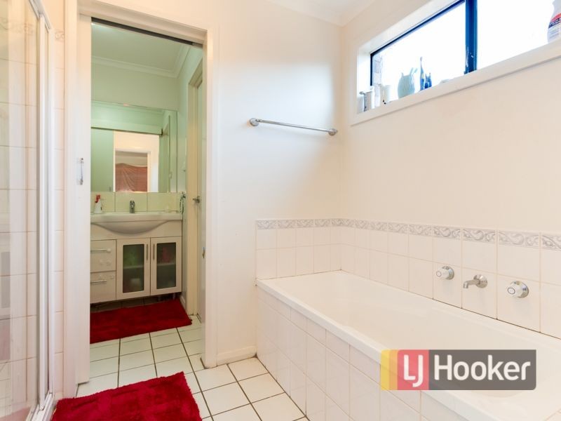 20 The Ridge, Hampton Park VIC 3976