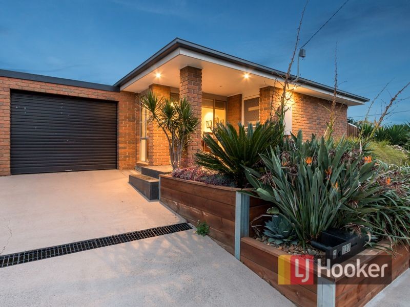 1/127 Warana Drive, Hampton Park VIC 3976