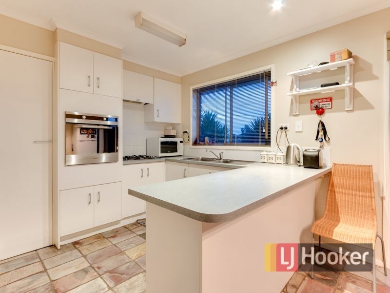 1/127 Warana Drive, Hampton Park VIC 3976