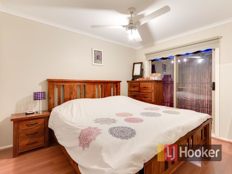 1/127 Warana Drive, Hampton Park VIC 3976