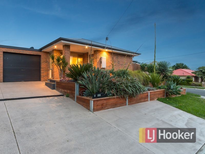 1/127 Warana Drive, Hampton Park VIC 3976