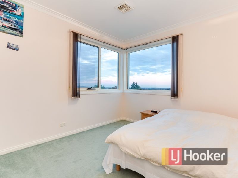 34 Georgette Crescent, Endeavour Hills VIC 3802